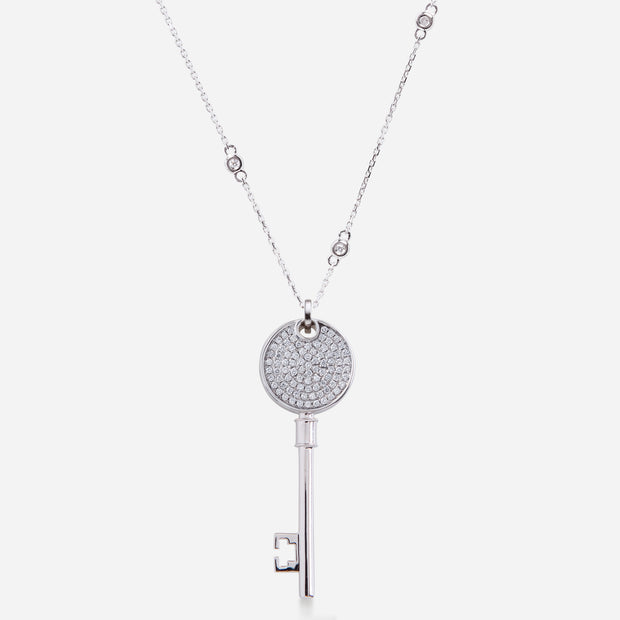 Kate and Mimi Double-sided Medium Forevermark Diamond Heart Key Pendant back view with chain